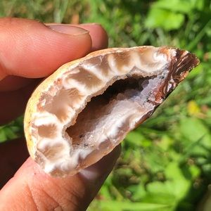 Occo Quartz Crystal Geode